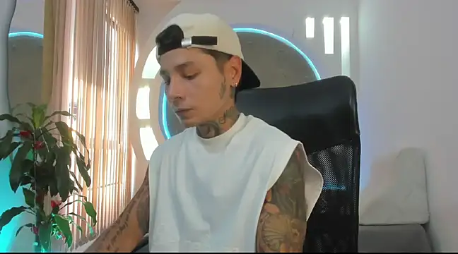 tattokoi online show from March 2025 07:02:01 PM