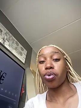 Snapshot of Go_Meg chatting on October 2025 02:36:01 PM Go Meg online show from October 2025 02:36:01 PM