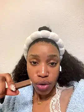 Snapshot of Go_Meg chatting on November 2025 08:47:02 PM Go Meg online show from November 2025 08:47:02 PM