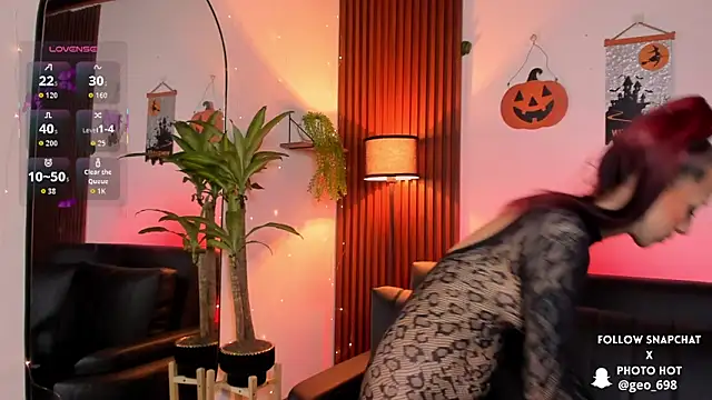 Snapshot of Georgina_caruso chatting on October 2025 03:32:01 AM Georgina caruso online show from October 2025 03:32:01 AM