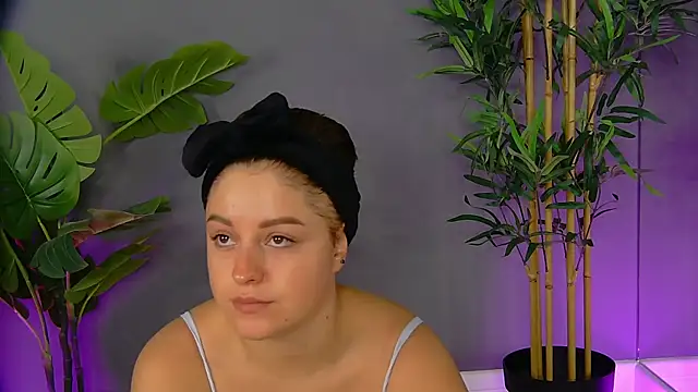 Snapshot of PatriciaSpice chatting on September 2025 04:46:02 AM PatriciaSpice online show from September 2025 04:46:02 AM