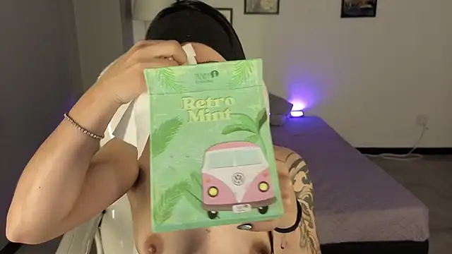 Snapshot of Nicole_Foxx_ chatting on October 2025 08:38:02 PM Nicole Foxx online show from October 2025 08:38:02 PM