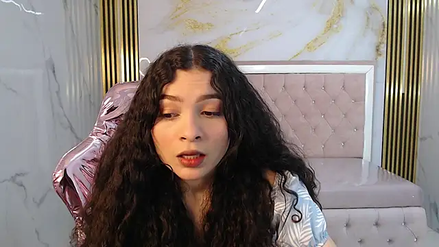 shalon diaz s online show from January 2025 01:08:01 PM