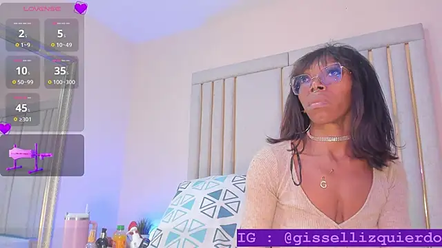 Liincostelloo online show from October 2025 07:47:01 PM