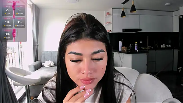 Snapshot of 1lubonnie chatting on November 2025 09:53:01 PM 1lubonnie online show from November 2025 09:53:01 PM