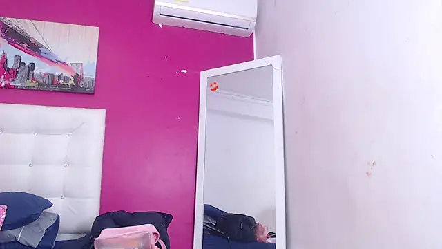 tinyy whore18 online show from October 2025 03:44:01 PM