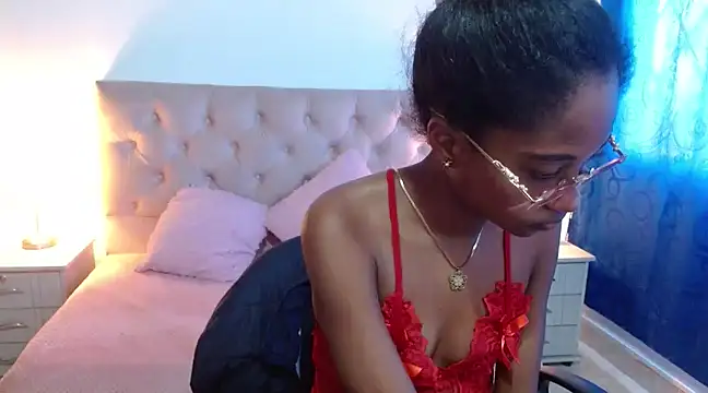 LITTLEDOLLHOT online show from February 2025 02:10:01 PM