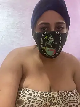 Lola-Sexxx online show from February 2025 07:49:01 PM