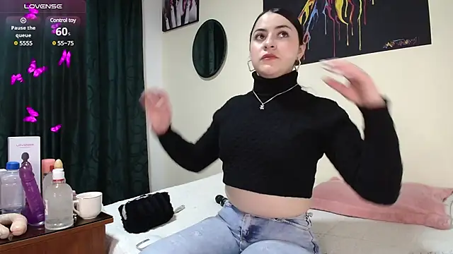 Emmie Hot online show from March 2025 12:03:01 PM