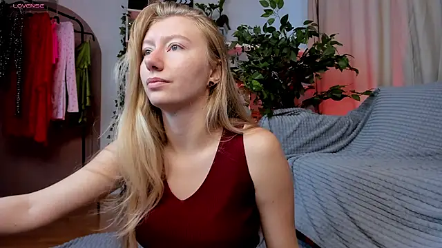 Rachel Rut online show from October 2025 04:20:02 AM