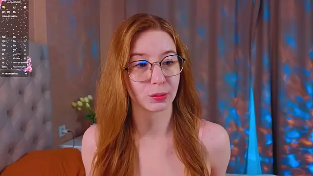 Snapshot of MarjorieBrown chatting on October 2025 05:59:01 AM MarjorieBrown online show from October 2025 05:59:01 AM