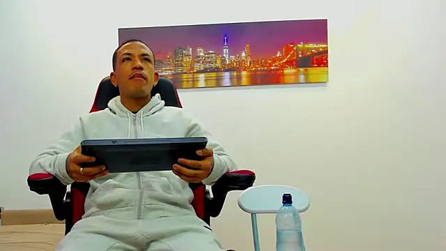 carlos alber12 online show from February 2025 07:10:02 PM