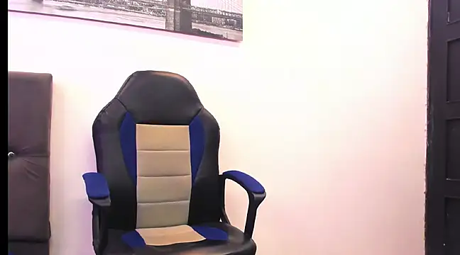 carlos alber12 online show from March 2025 06:01:02 PM