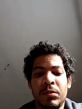 Snapshot of cingonduro chatting on February 2025 09:43:01 AM cingonduro online show from February 2025 09:43:01 AM