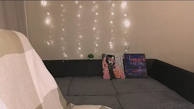 Snapshot of Hanna_melon chatting on November 2025 09:31:02 PM Hanna melon online show from November 2025 09:31:02 PM