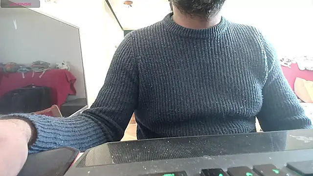 Snapshot of IndienTiger chatting on March 2025 09:51:01 AM IndienTiger online show from March 2025 09:51:01 AM