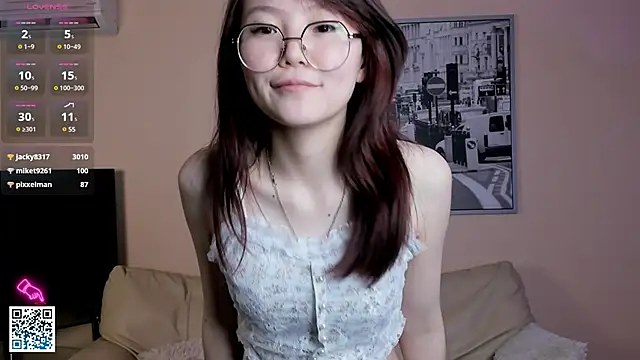 SilverAmos online show from February 2025 07:19:02 PM