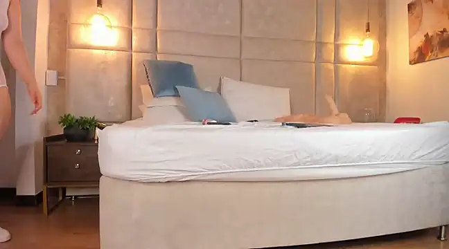 Mara Torres1 online show from January 2025 11:46:01 PM