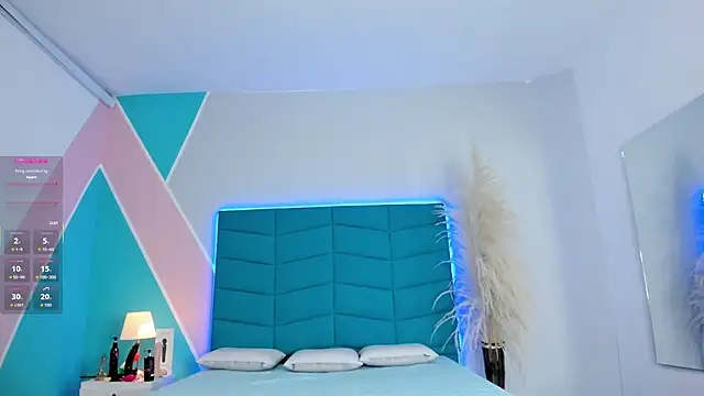 Snapshot of Luciana_brown_ chatting on November 2025 08:08:02 PM Luciana brown online show from November 2025 08:08:02 PM