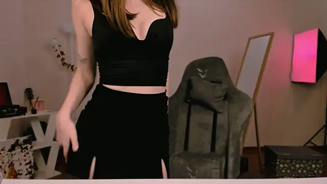 yourtimeforlove online show from January 2025 10:41:02 PM