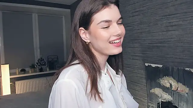 Snapshot of FloraDobb chatting on February 2025 10:06:02 PM FloraDobb online show from February 2025 10:06:02 PM