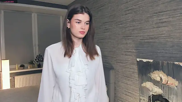 Snapshot of FloraDobb chatting on February 2025 07:07:01 PM FloraDobb online show from February 2025 07:07:01 PM