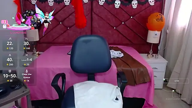 Snapshot of victoria_adams07 chatting on October 2025 01:41:02 PM victoria adams07 online show from October 2025 01:41:02 PM