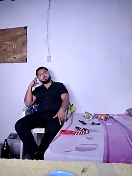 Snapshot of Ant1990 chatting on March 2025 04:06:02 AM Ant1990 online show from March 2025 04:06:02 AM