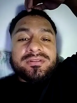 Snapshot of Ant1990 chatting on October 2025 02:53:02 AM Ant1990 online show from October 2025 02:53:02 AM