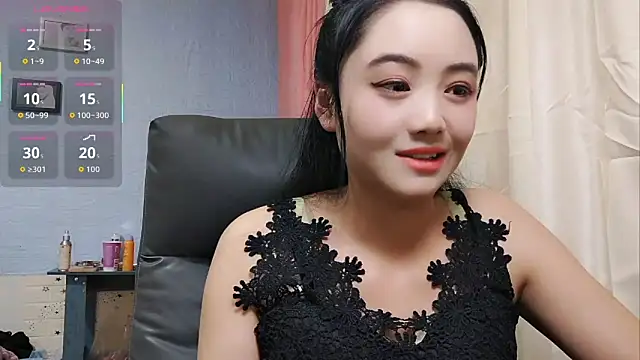 ManMan-520 online show from November 2025 08:00:01 PM