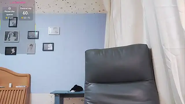 ManMan-520 online show from November 2025 06:41:02 PM