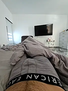 j0nathan00 online show from February 2025 11:36:01 AM