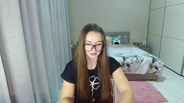 singletrouble online show from October 2025 04:24:02 AM