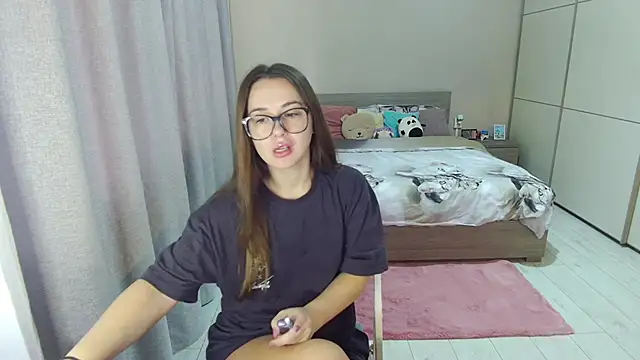 singletrouble online show from October 2025 06:58:01 AM