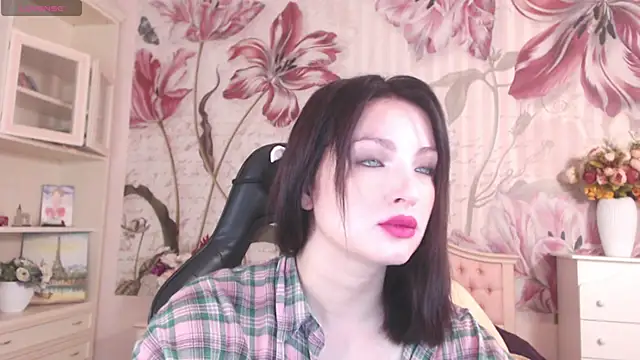 BritneyBarker online show from September 2025 02:22:02 AM