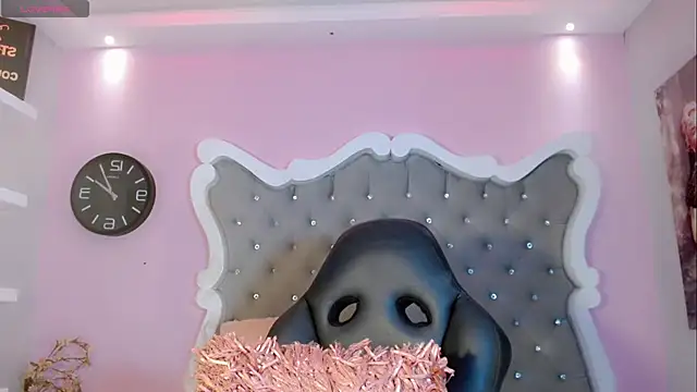 CamiiGarcia online show from February 2025 05:35:01 PM