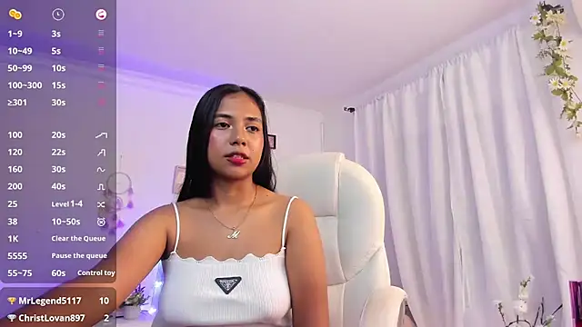 Snapshot of soy_aly_moon chatting on March 2025 05:54:01 AM soy aly moon online show from March 2025 05:54:01 AM