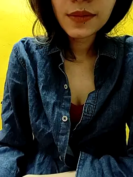 cute IndianBabe online show from March 2025 01:43:01 AM