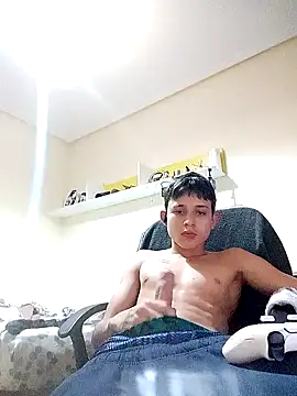 S4nt1luXx online show from November 2025 09:14:02 PM