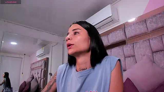 miadiamondd online show from September 2025 12:08:02 PM