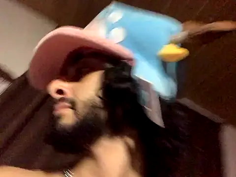 Snapshot of Nooneisthis chatting on October 2025 06:28:02 AM Nooneisthis online show from October 2025 06:28:02 AM