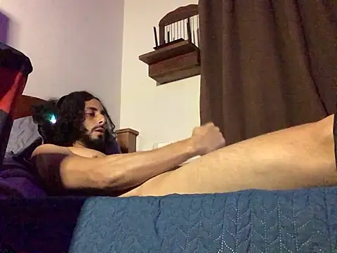 Snapshot of Nooneisthis chatting on November 2025 06:55:01 AM Nooneisthis online show from November 2025 06:55:01 AM