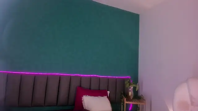 AriaMoonLight online show from September 2025 11:58:01 AM