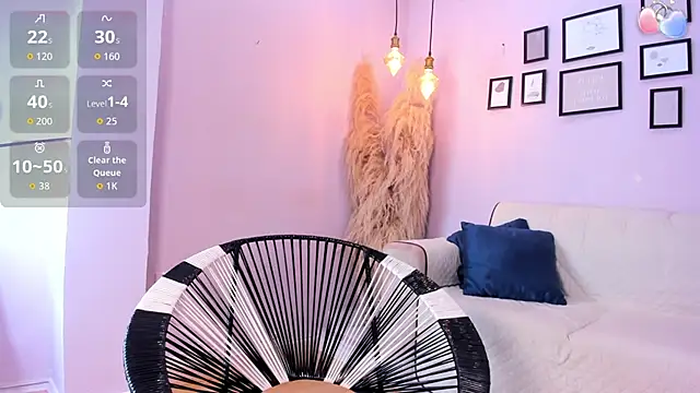 alana rossetti online show from November 2025 12:27:02 PM