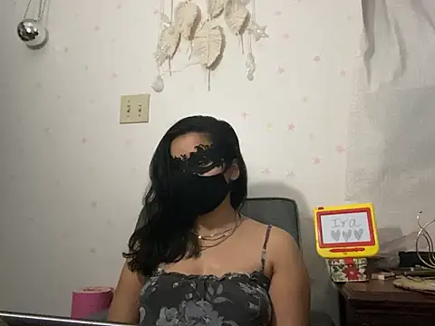 Snapshot of desiiiinigal chatting on November 2025 07:26:02 PM desiiiinigal online show from November 2025 07:26:02 PM