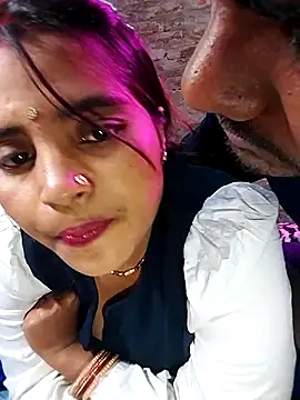 Snapshot of Simrandeshipp chatting on March 2025 04:55:02 PM Simrandeshipp online show from March 2025 04:55:02 PM