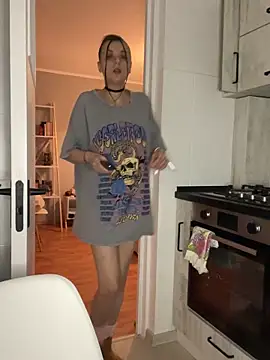 Snapshot of bunnythetailor chatting on January 2025 09:17:02 PM bunnythetailor online show from January 2025 09:17:02 PM