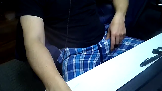 Snapshot of pandaexplorador chatting on February 2025 09:00:02 AM pandaexplorador online show from February 2025 09:00:02 AM