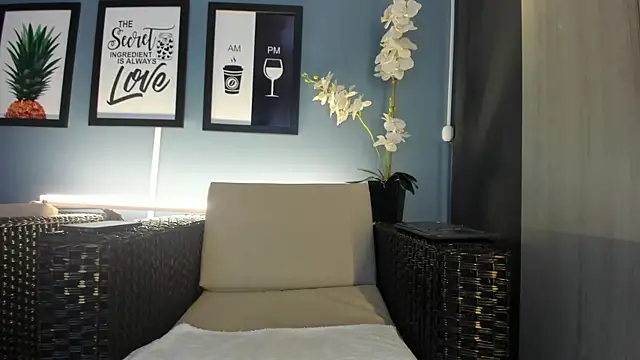 Snapshot of kaletattoo chatting on October 2025 11:11:01 AM kaletattoo online show from October 2025 11:11:01 AM