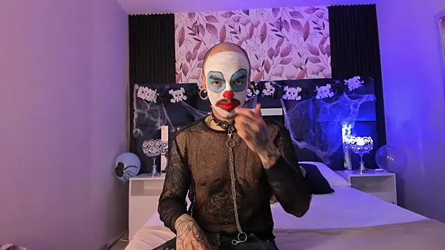 Snapshot of kaletattoo chatting on October 2025 11:33:02 AM kaletattoo online show from October 2025 11:33:02 AM